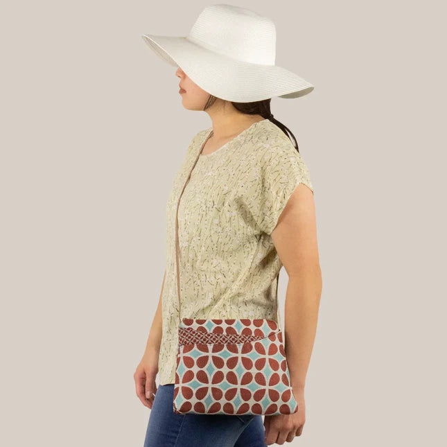 Sparrow Crossbody
